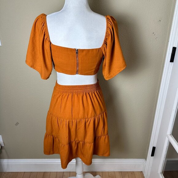 SHEIN Cut Out Tiered Mini Dress Size Small On or Off Shoulder Linen Like - Picture 6 of 11